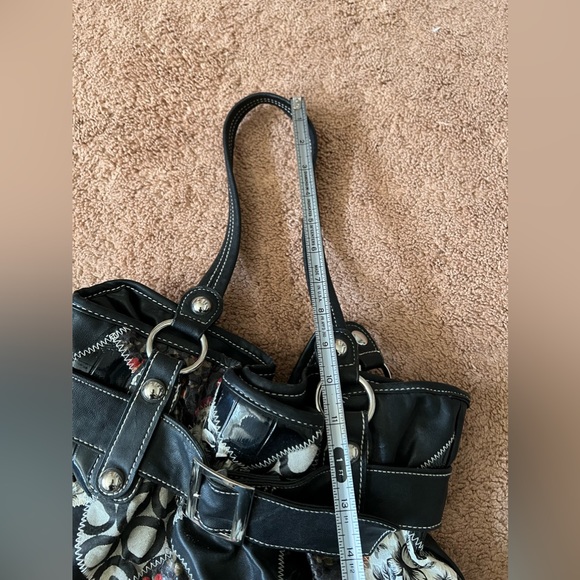 Black & Patchwork Bucket Style Handbag Metal Studs and Double Handles - Picture 4 of 6